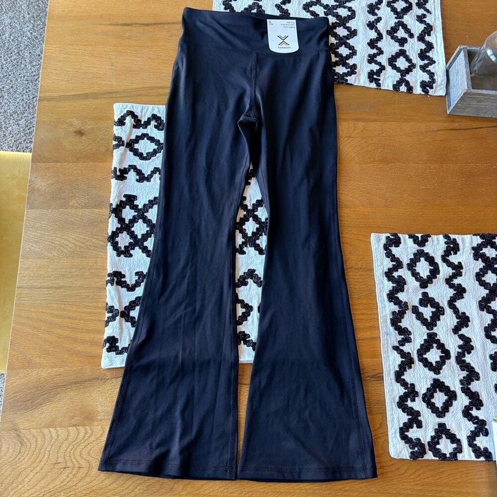 NEW Xersion Quick-Dri Black High Rise Flare Leggings kids girls size small S